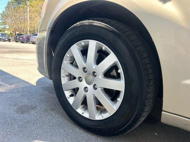 Chrysler Town & Country Touring 2013