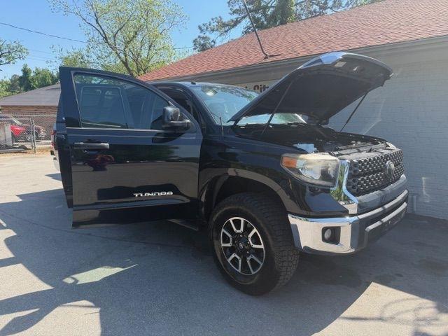 Toyota Tundra SR5 4.6L V8 Double Cab 2WD 2019