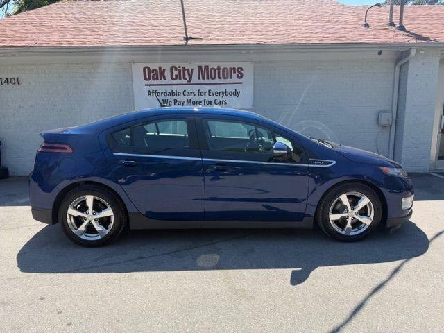 2013 Chevrolet Volt Premium w/ Navigation & LEP