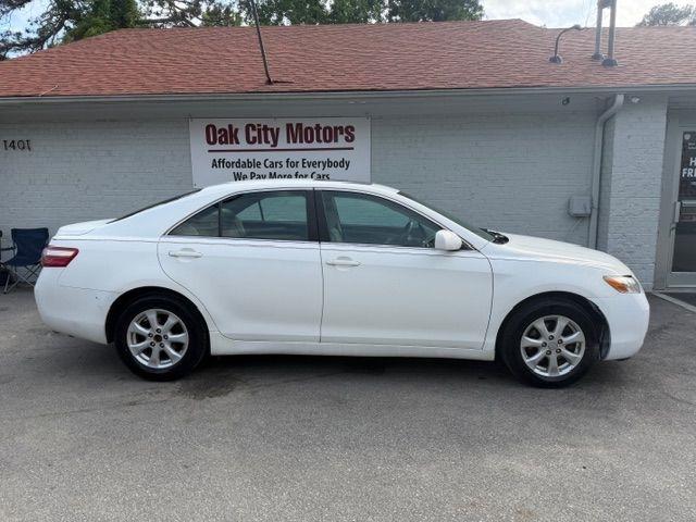 Toyota Camry LE V6 2007