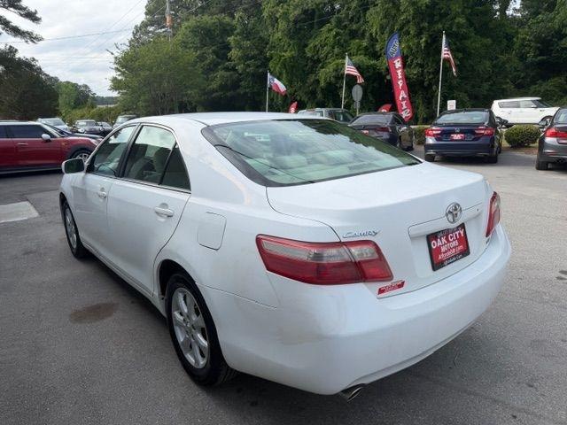 Toyota Camry LE V6 2007
