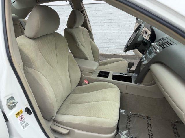 Toyota Camry LE V6 2007
