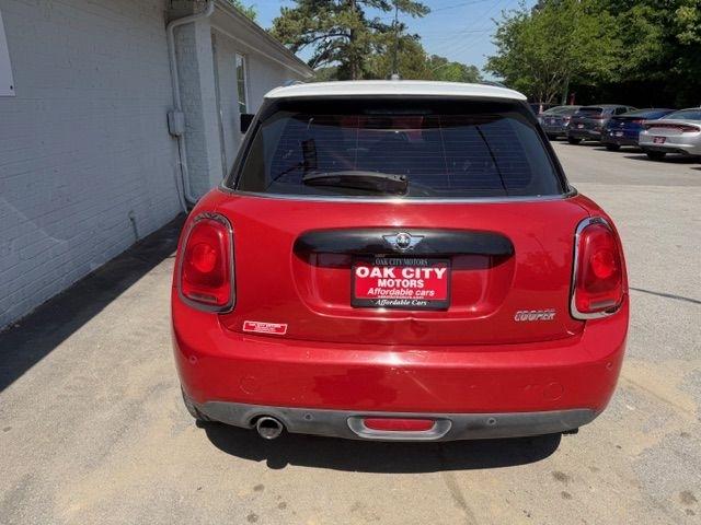 MINI Cooper 4-Door 2018
