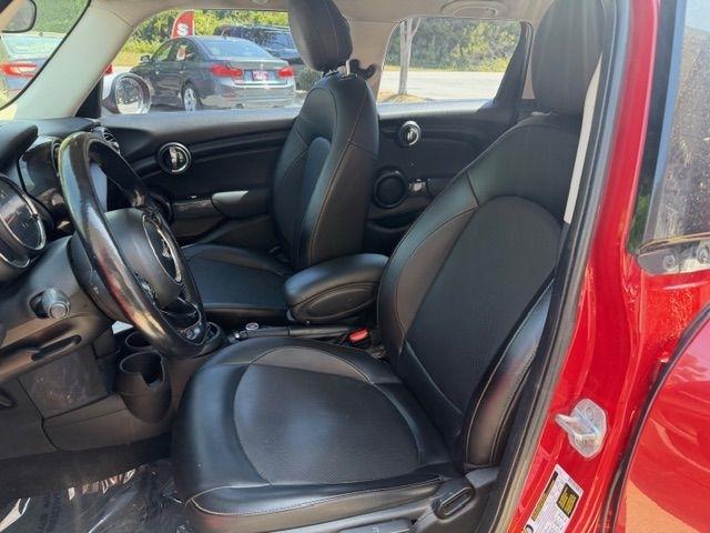 MINI Cooper 4-Door 2018