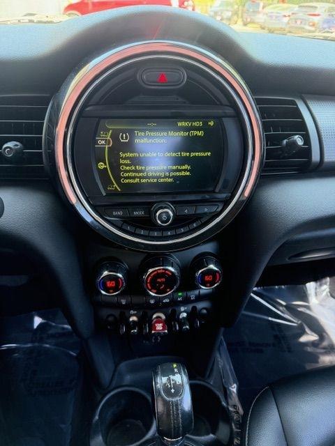 MINI Cooper 4-Door 2018