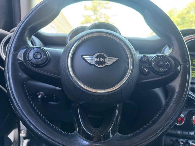 MINI Cooper 4-Door 2018