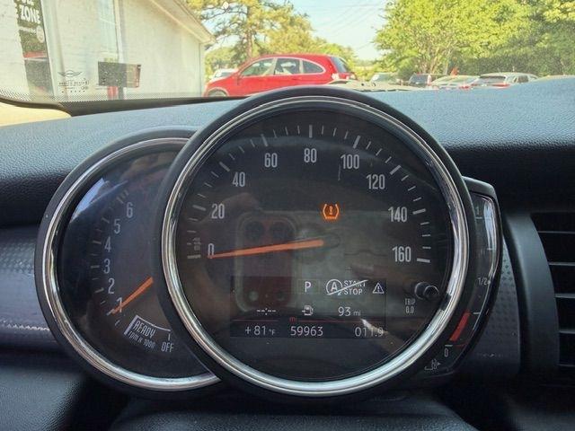 MINI Cooper 4-Door 2018