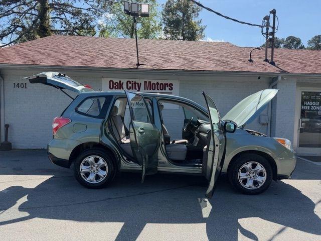 Subaru Forester 2.5i 2014