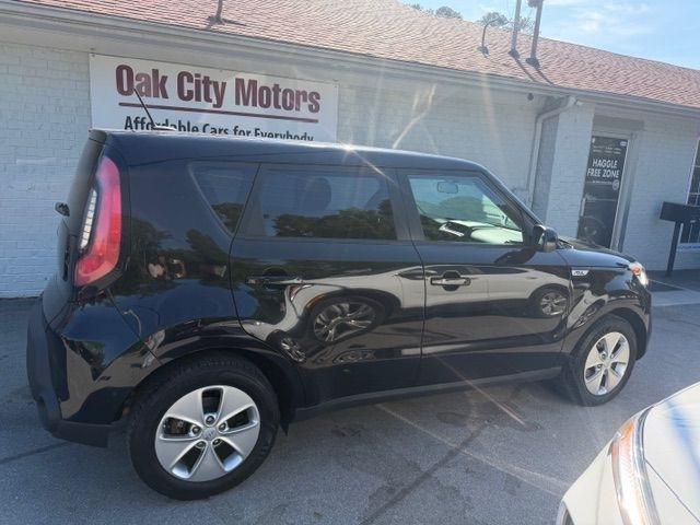 Kia Soul Base 6A 2016