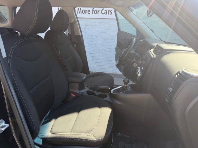 Kia Soul Base 6A 2016