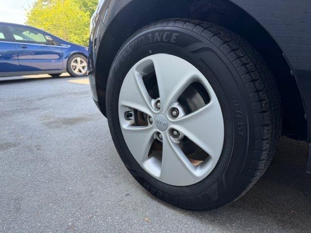 Kia Soul Base 6A 2016