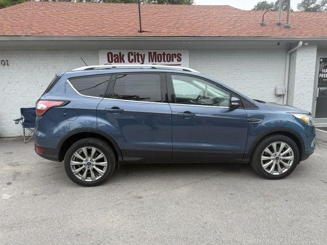 Ford Escape Titanium 4WD 2018