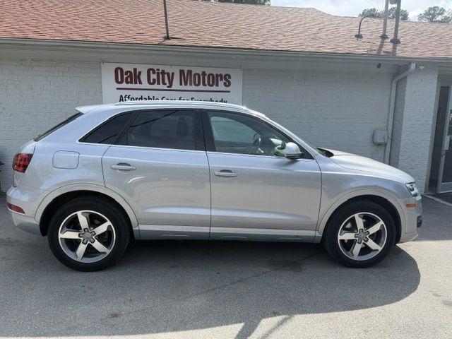 Audi Q3 Premium Plus 2015