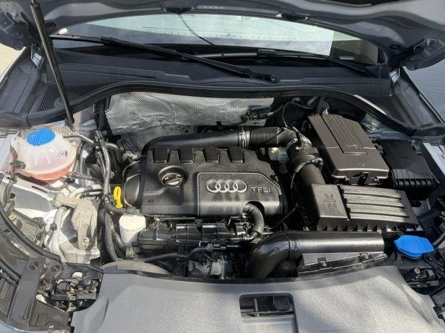 Audi Q3 Premium Plus 2015