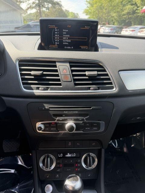 Audi Q3 Premium Plus 2015