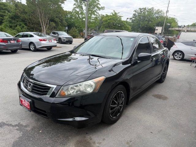 Honda Accord LX sedan AT 2010