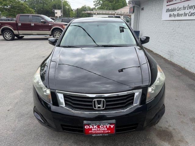 Honda Accord LX sedan AT 2010