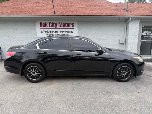 Honda Accord LX sedan AT 2010