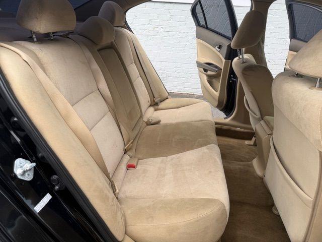 Honda Accord LX sedan AT 2010