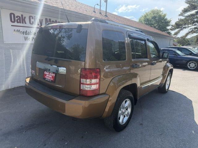 Jeep Liberty Sport 4WD 2011