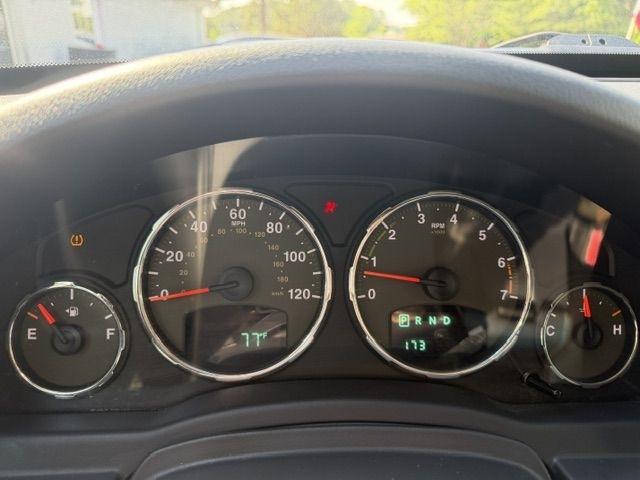 Jeep Liberty Sport 4WD 2011