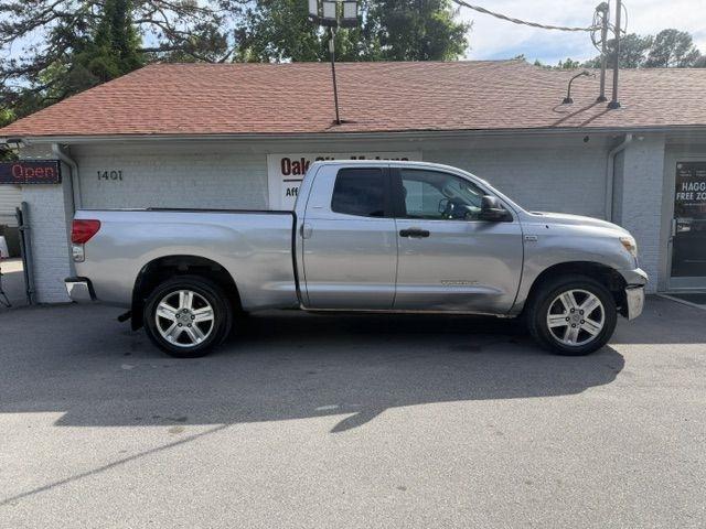 Toyota Tundra SR5 Double Cab 4.7L 4WD 2008