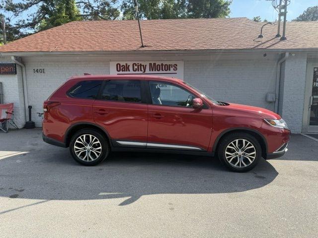 Mitsubishi Outlander SEL AWD 2017