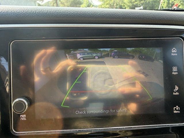 Mitsubishi Outlander SEL AWD 2017
