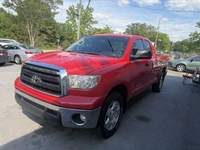 Toyota Tundra Tundra-Grade Double Cab 4.6L 4WD 2011