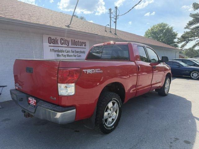 Toyota Tundra Tundra-Grade Double Cab 4.6L 4WD 2011