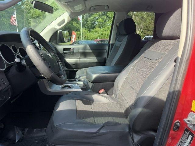 Toyota Tundra Tundra-Grade Double Cab 4.6L 4WD 2011