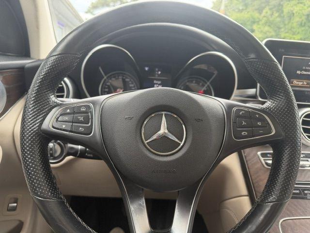 Mercedes-Benz GLC-Class GLC300 4MATIC 2019