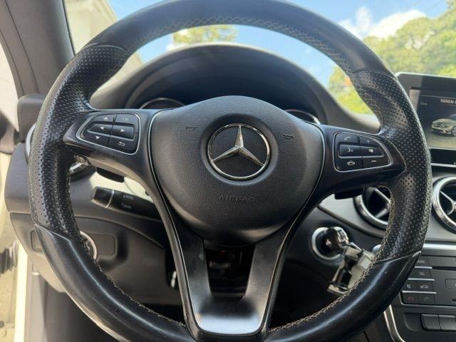 Mercedes-Benz CLA-Class CLA250 2015