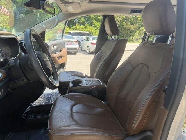 Chrysler Pacifica Limited 2017