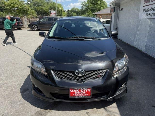 Toyota Corolla Base 4-Speed AT 2009