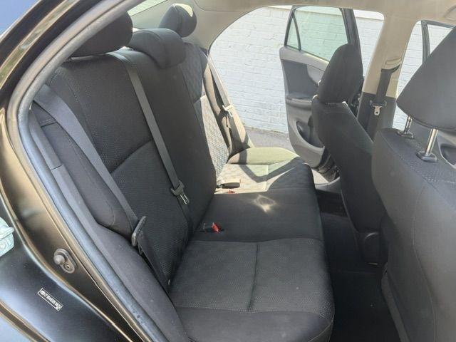 Toyota Corolla Base 4-Speed AT 2009