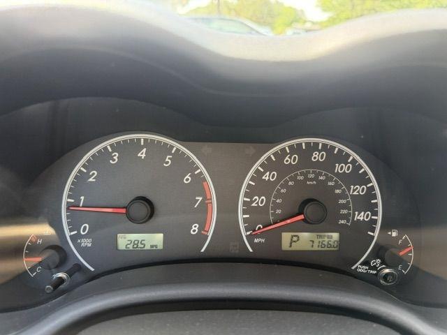 Toyota Corolla Base 4-Speed AT 2009
