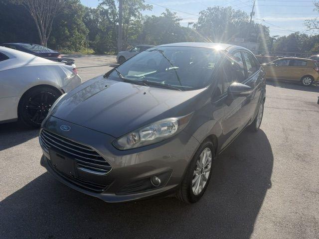 Ford Fiesta SE Sedan 2014