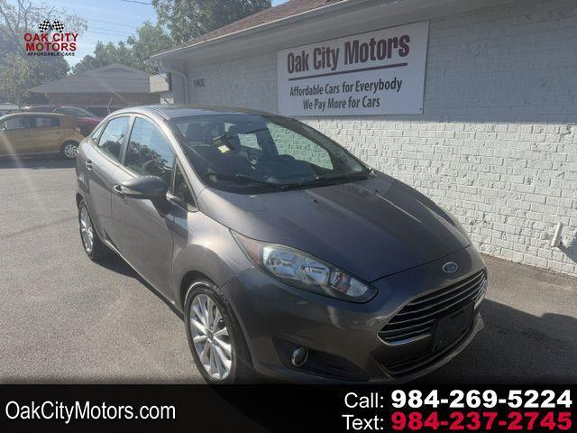 Ford Fiesta SE Sedan 2014