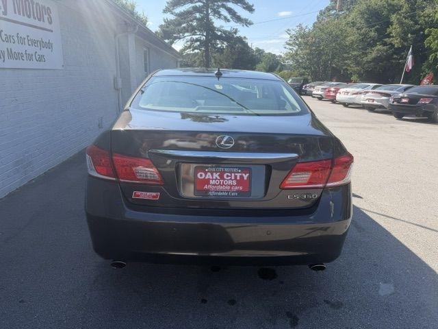 Lexus ES 350 Sedan 2011