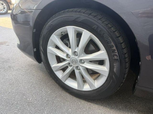 Lexus ES 350 Sedan 2011