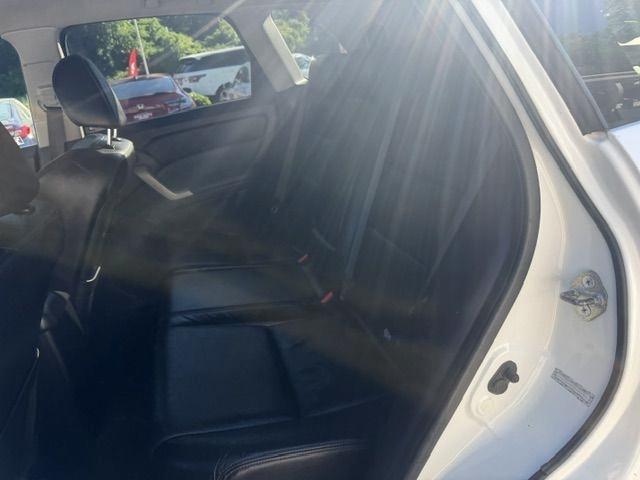 Acura RDX 5-Spd AT SH-AWD with Technology Package 2011