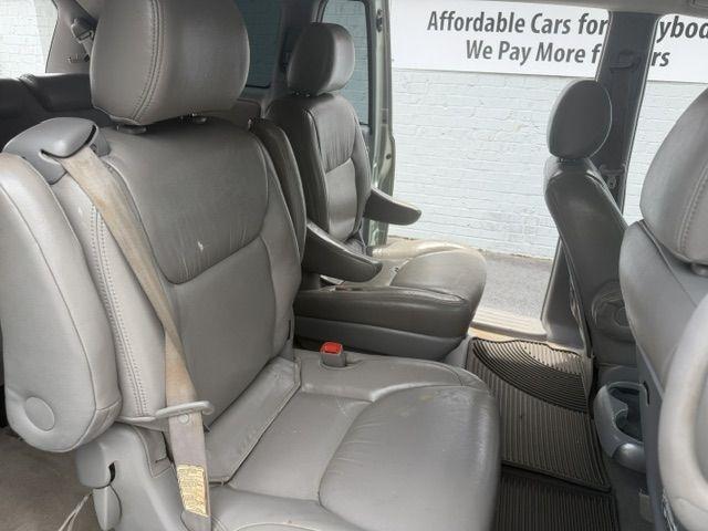 Toyota Sienna CE FWD 8-Passenger 2008