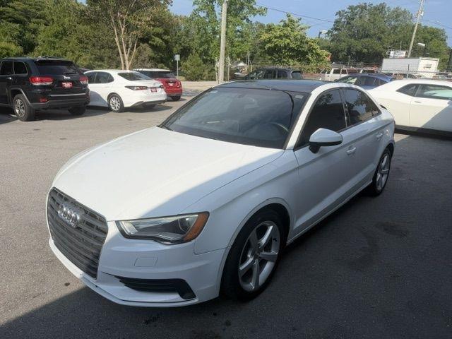 Audi A3 1.8T Premium FWD S tronic 2015