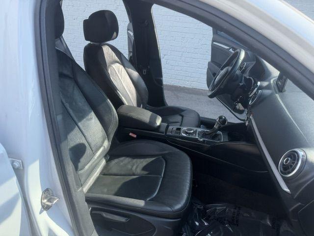 Audi A3 1.8T Premium FWD S tronic 2015