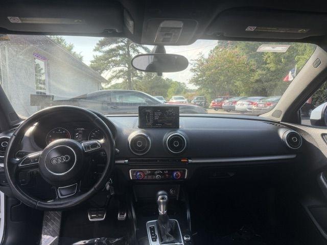 Audi A3 1.8T Premium FWD S tronic 2015