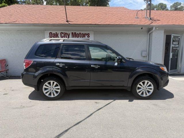 Subaru Forester 2.5X Limited 2012