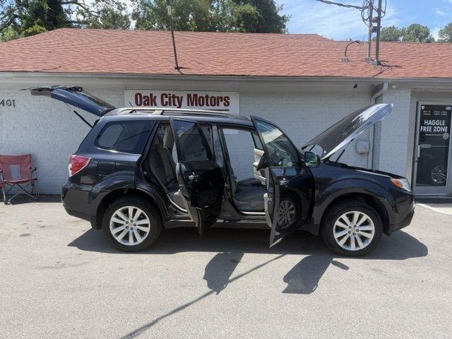 Subaru Forester 2.5X Limited 2012