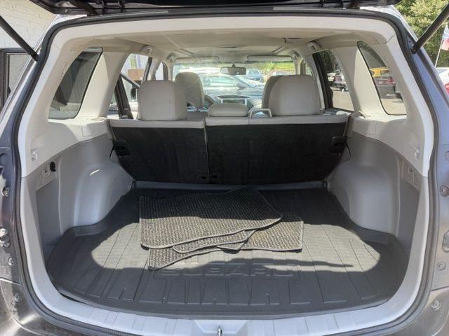 Subaru Forester 2.5X Limited 2012