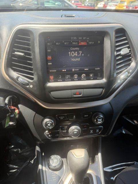 Jeep Cherokee Latitude 4WD 2016